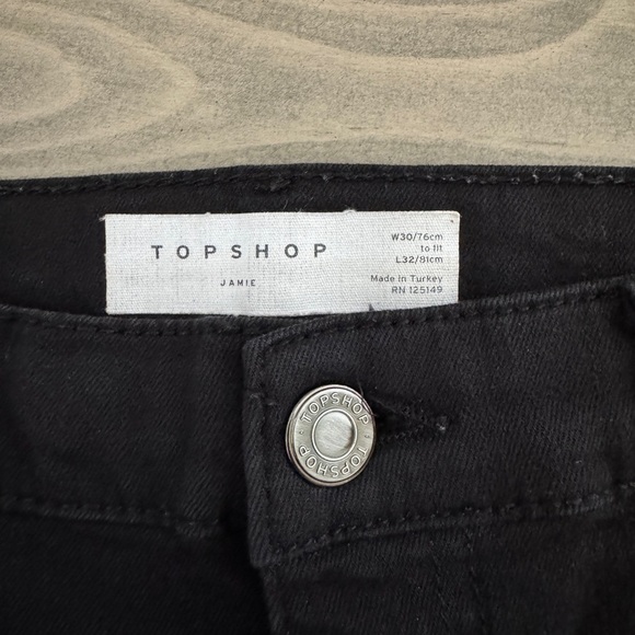 TOPSHOP Black Distressed Hem Skinny Jeans - Picture 5 of 8